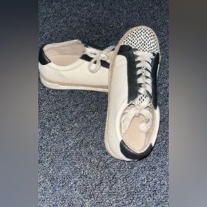 Crown Vintage (DSW) Womans Fashion Sneakers